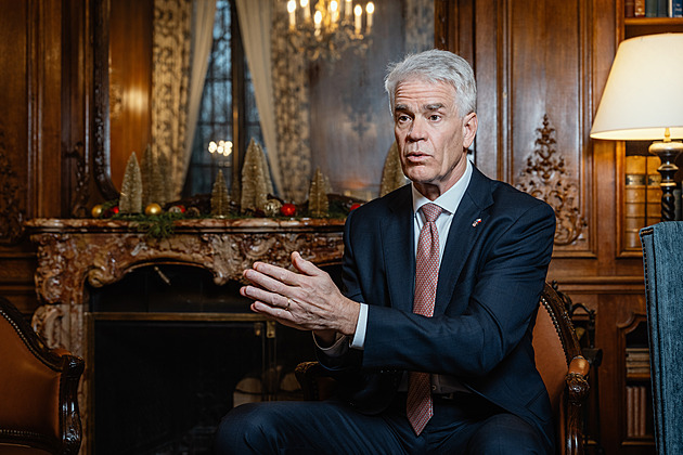 Česko stíhačky F-35 koupí. Věřím, že drží slovo, říká velvyslanec USA v Praze Merrick