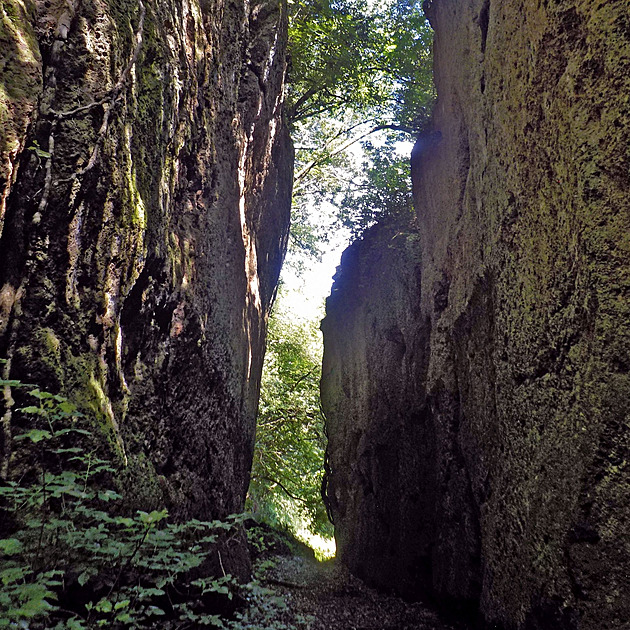 Libová záhada z Toskánska. Via Cave vzbuzují zvědavost, svůj účel dodnes tají