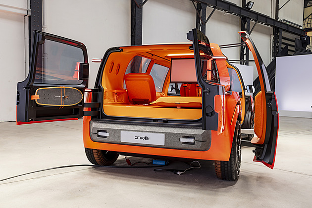 Mandarinka kouzlí s prostorem a nápady. Citroën ELO řeší problém s bydlením