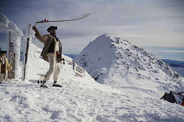 Od manšestru až po večerní párty. Poznejte největší slovenský skiareál Jasná