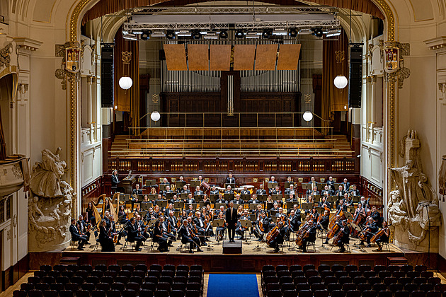 Orchestry a pěvecké sbory se bouří nad škrty. Žádají Klempíře dokonce o víc