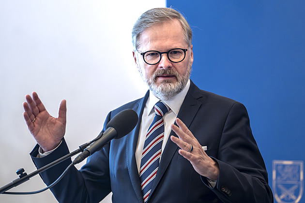 Kam s profesorem Fialou. Bude prezidentem, nebo jen dalším ukřivděným bývalým předsedou?