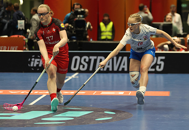 ONLINE: Česko - Švýcarsko 0:1, florbalistky v boji o historické zlato z MS prohrávají