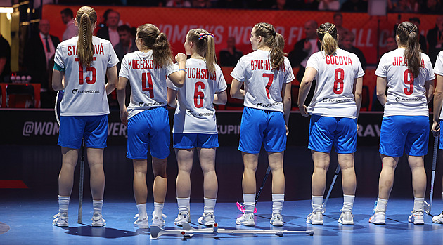 Cítila jsem bezmoc, mrzelo zraněnou kapitánku. Na pódium ji vyzvedla soupeřka