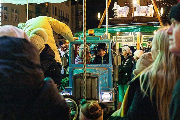 V Česku jsou vyšší nájmy, trhovci tak jezdí před Vánoci i do Žitavy