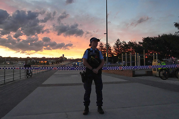 Chtěli zastavit střelce, bojovali až do smrti. První v Sydney zemřeli hrdinní manželé