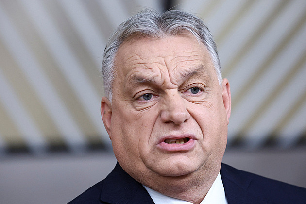 Odhodlaná von der Leyenová, pochmurný Orbán. Klíčový summit EU řeší ruská aktiva