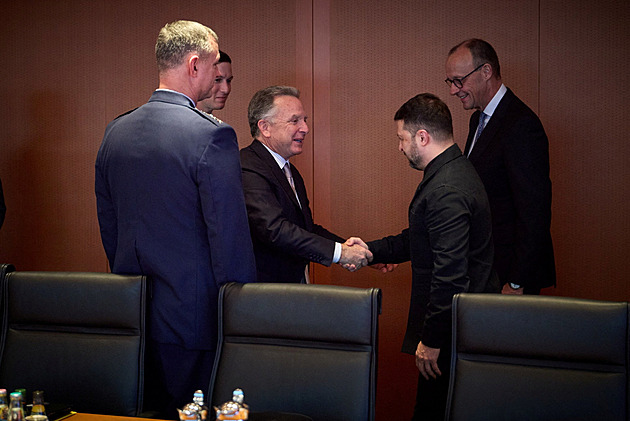 Reálná šance na mír? Ukrajina má odevzdat Donbas, dostane záruky jako v NATO