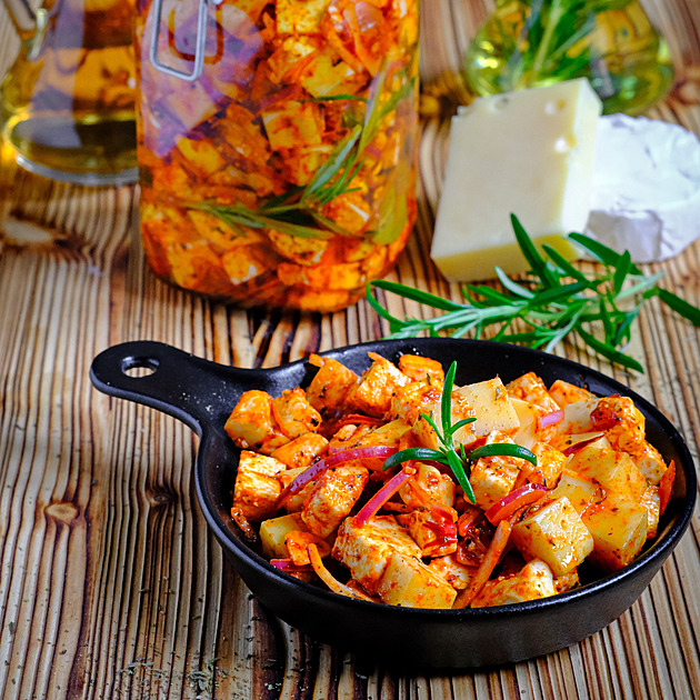 Nakládané sýry podle Josefa Nemravy