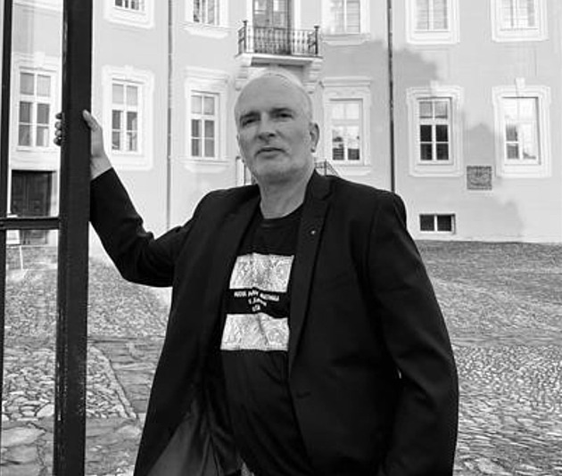 Zemel Eduard Vale, kastelán zámku v Bílovci a znalec místní historie.