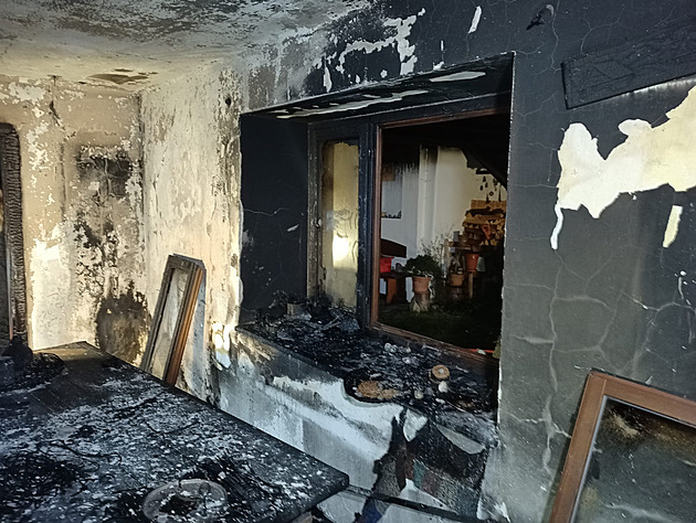 Poár v dom na Kaplicku podle hasi nastal v kuchyni. (10. prosince 2025)