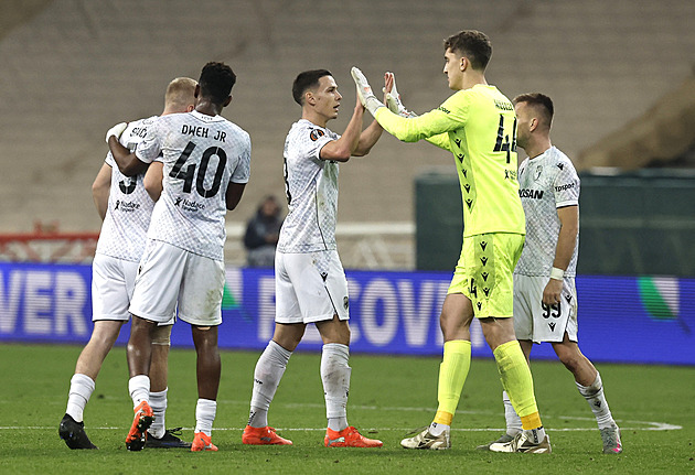 Ukázali jsme charakter, chválil Hyský. Druhá žlutá pro Jemelku byla přísná