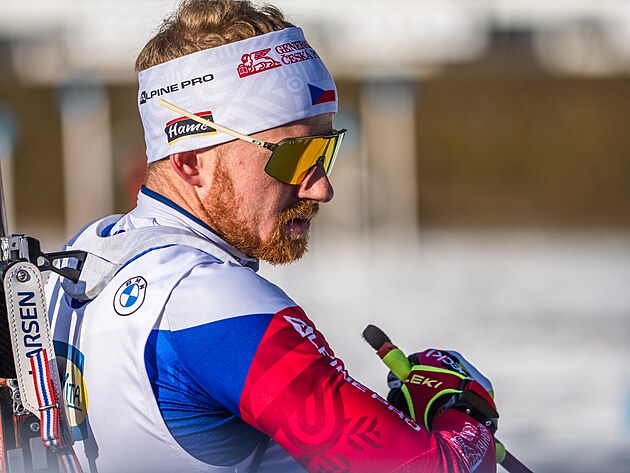 Vtzslav Hornig bhem sprintu v Hochfilzenu.