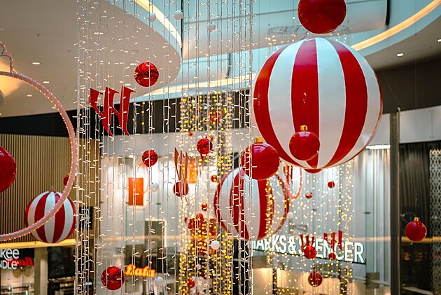 Kouzeln� V�noce pln� z�itk�.