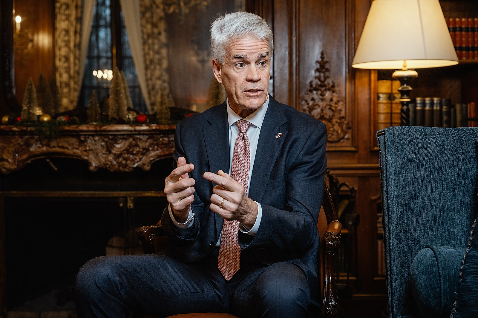 „Stateční čeští vojáci.“ Americký velvyslanec žehlí Trumpova slova