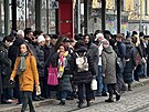 Mezi Florenc� a Sm�chovsk�m n�dra��m nejede metro B. (17. prosince 2025)
