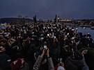O adventu p�ijede do Prahy a� 750 tis�c lid�. Ulice jsou p�epln�ny, plat�...