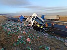 Nehoda na D6. Havaroval kamion s miner�lkou. (18. prosince 2025)