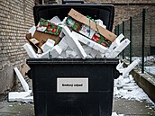 Takto to �asto po Vánocích vypadá v ulicích.