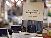 Sarkozy vydává po tech týdnech v cele knihu zápisk.