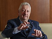 Místop�edseda vlády a ministr obrany Jaromír Z�na (19. prosince 2025)