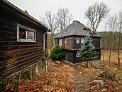 Strossova chata stojí hned nad p�ehradou. Franz Stross si ji nechal postavit,...