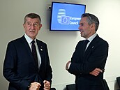 �eský premiér Andrej Babi� a nizozemský premiér Dick Schoof (18. prosince 2025)