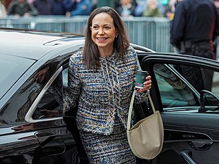 ��astn� v Norsku. María Machadová se po své �ivot ohro�ující anabázi p�ece jen...