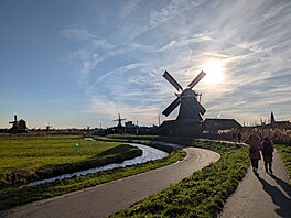 Nizozemské Zaanse Schans vám uchystají po�ádný �ok. Areál památkového skanzenu,...