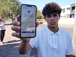 V Austrálii ve�el v platnost zákaz sociálních médií pro d�ti mlad�í 16 let....