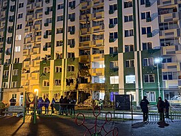 Panelový d�m v ruském Tveru zasa�ený dronem (12. prosince 2025)