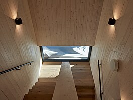 Dispozi�ní �e�ení je rozd�lené na dva základní celky po patrech.