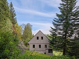 Projekt dokazuje, �e i v prost�edí s velmi p�ísnými regulacemi lze vytvo�it...