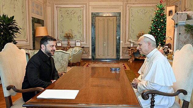 Pape� Lev XIV. jednal s ukrajinsk�m prezidentem Volodymyrem Zelensk�m. (9. prosince 2025)