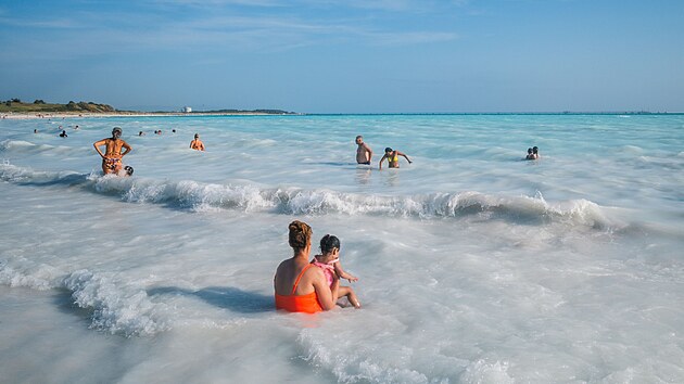 Vliv ekologick� z�t�e tu nelze zobec�ovat. Jedno koup�n� v�m �jmu na zdrav� zp�sobit nemus�. Tr�vit tu ale ka�dou sezonu, u� od d�tstv�? Pak se m��ete st�t dal��m ��slem ve statistice �mrtnosti.