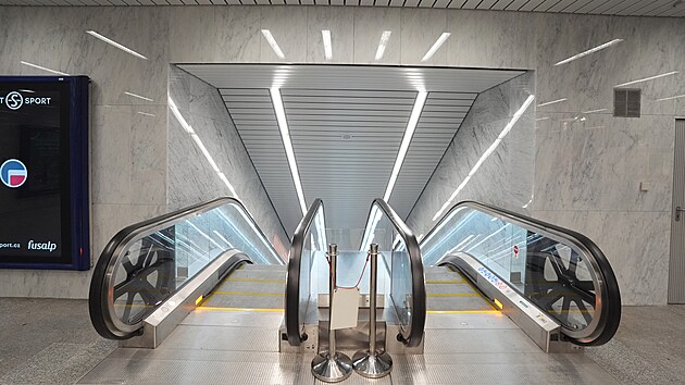 Zprovozn�n� zmodernizovan� stanice metra C Pankr�c. (19. prosince 2025)