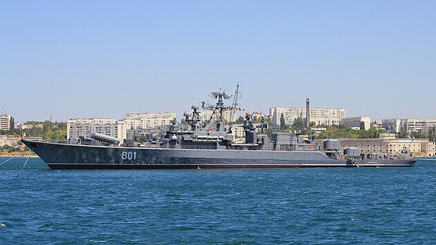 Rusk� fregata t��dy Krivak I Ladnyj