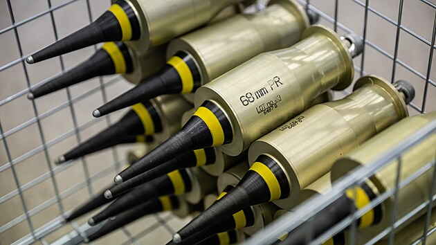 V�roba protitankov� zbran� RPG-75 v d�ln�ch Zevety Bojkovice