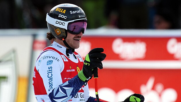 Val Gardena'da erkekler inişte: Odermatt kazandı, Zabystran dördüncü onda