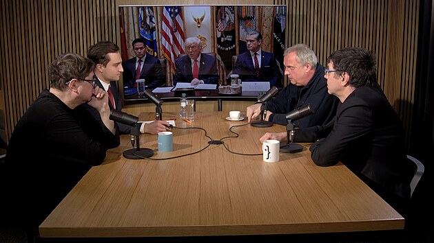 Evropa mus� myslet i na �tok, ale povinnou vojnu bych nezav�d�l, ��k� Pojar