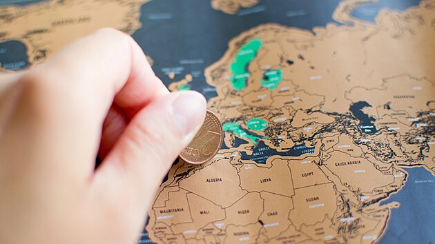 Škrabací mapa přináší hravý způsob, jak sledovat odkrytá i plánovaná místa cest.