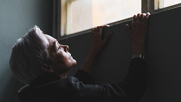 Sabina Kr�lov� v po�adu 13. komnata.