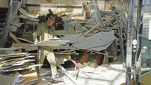 D�ln�k kontroluje �kody po zem�t�esen� (9. prosince 2025)