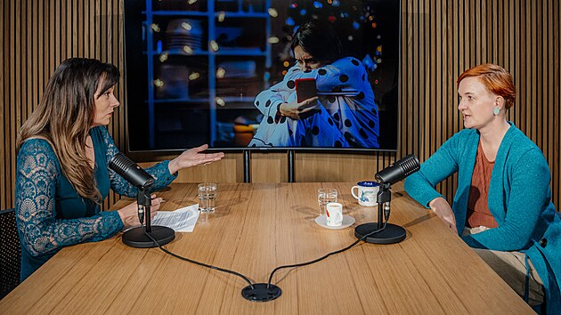 Hostem podcastu NA KAFI byla psychoterapeutka platformy Hedepy Petra Taye