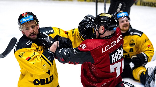 Sukeľ: Masaya pek bakmıyorum ama hepimiz nerede olduğumuzu biliyoruz