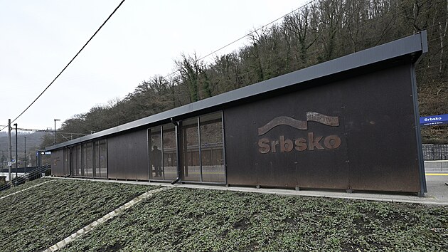 Slavnostn� otev�en� nov� vlakov� zast�vky Srbsko a ukon�en� stavebn�ch prac� v �seku Beroun - Karl�tejn. (17. prosince 2025)