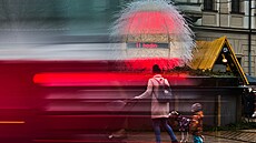 Zájem o dobroÄ�inn�© rolniÄ�ky v BrnÄ� zvýšila i možnost napsat vzkaz na draÄ��­ vejce