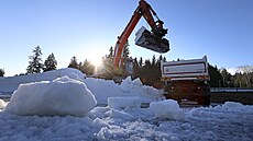 V novomÄ�stsk�©m areálu upravuj�­ před lednovým šampionátem bÄ�žeck�© trasy