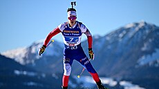 Mikulá Karlík v závod muských tafet na SP v Hochfilzenu.