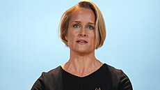 Nová �editelka britské tajné slu�by MI6 Blaise Metreweliová ve svém prvním...